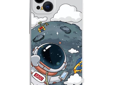 iPhone 14 Plus Fleksibel Cover af Plastik m. Print - Astronaut På Månen   Hvid For Sale